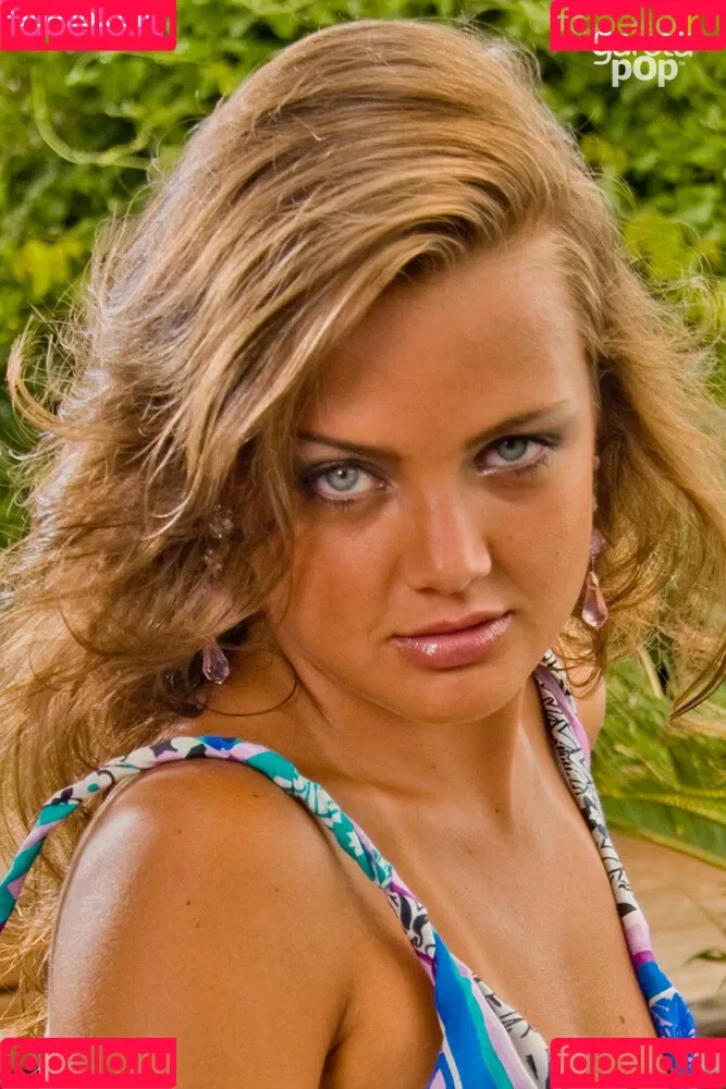 4baby2mx0 / Caren Souza Onlyfans Photo Gallery 