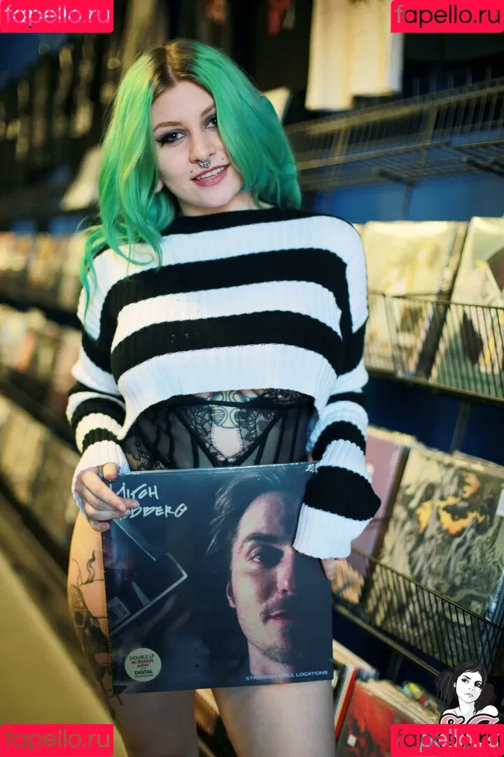 Chalkdabs / Chalkmoon / Chalksuicide / chalkxmoon Onlyfans Photo Gallery 