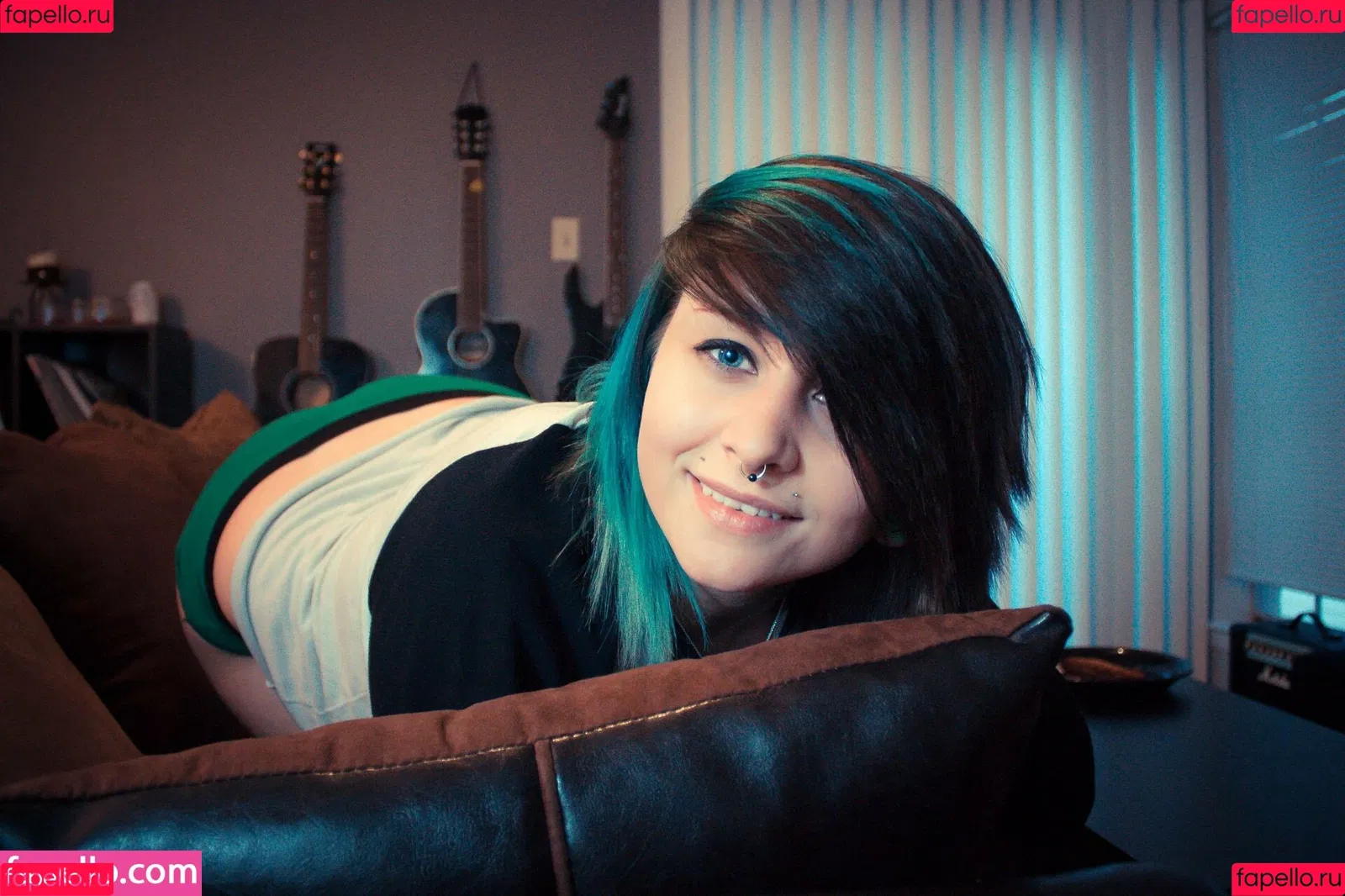 Chalkdabs / Chalkmoon / Chalksuicide / chalkxmoon Onlyfans Photo Gallery 