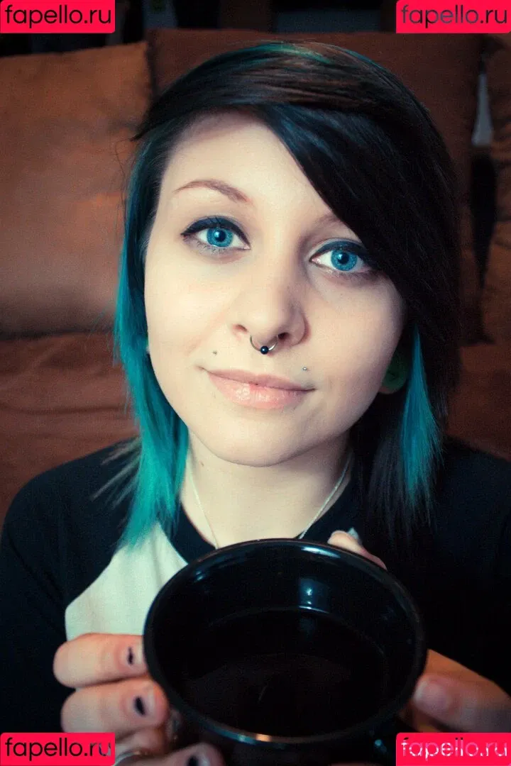 Chalkdabs / Chalkmoon / Chalksuicide / chalkxmoon Onlyfans Photo Gallery 