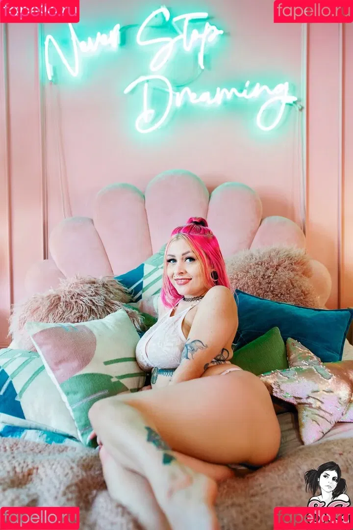 Chalkdabs / Chalkmoon / Chalksuicide / chalkxmoon Onlyfans Photo Gallery 