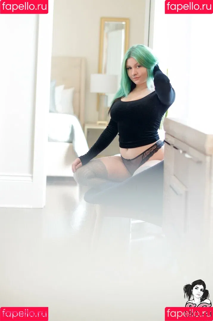 Chalkdabs / Chalkmoon / Chalksuicide / chalkxmoon Onlyfans Photo Gallery 