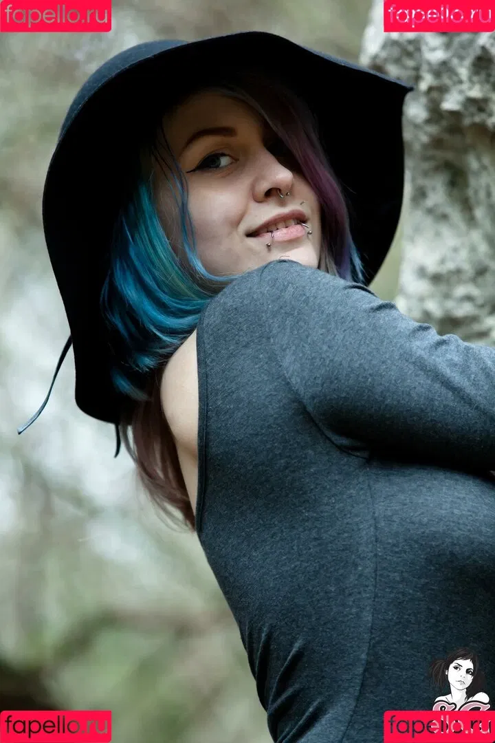 Chalkdabs / Chalkmoon / Chalksuicide / chalkxmoon Onlyfans Photo Gallery 