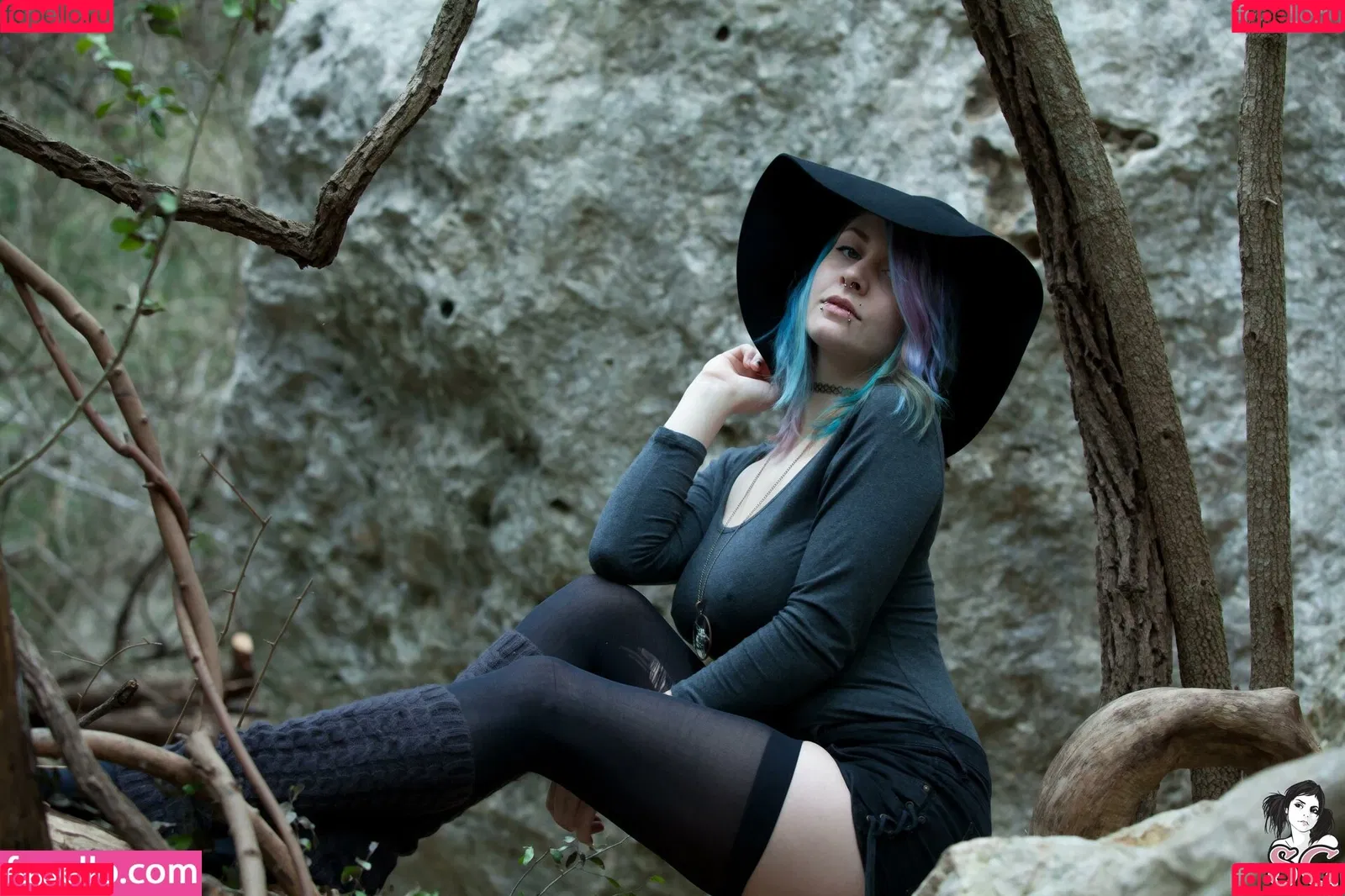 Chalkdabs / Chalkmoon / Chalksuicide / chalkxmoon Onlyfans Photo Gallery 