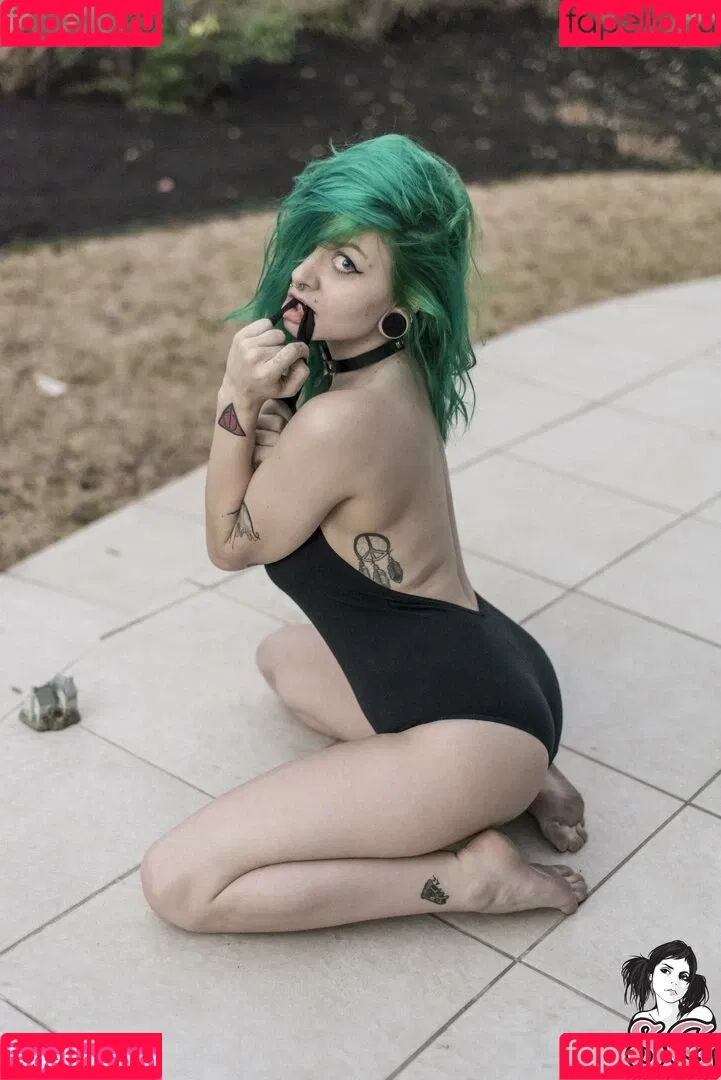 Chalkdabs / Chalkmoon / Chalksuicide / chalkxmoon Onlyfans Photo Gallery 