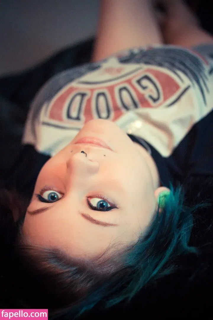 Chalkdabs / Chalkmoon / Chalksuicide / chalkxmoon Onlyfans Photo Gallery 