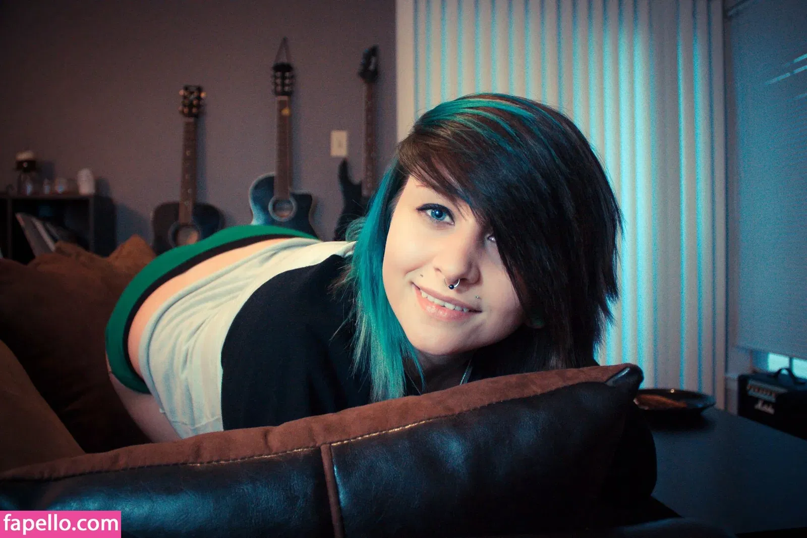 Chalkdabs / Chalkmoon / Chalksuicide / chalkxmoon Onlyfans Photo Gallery 