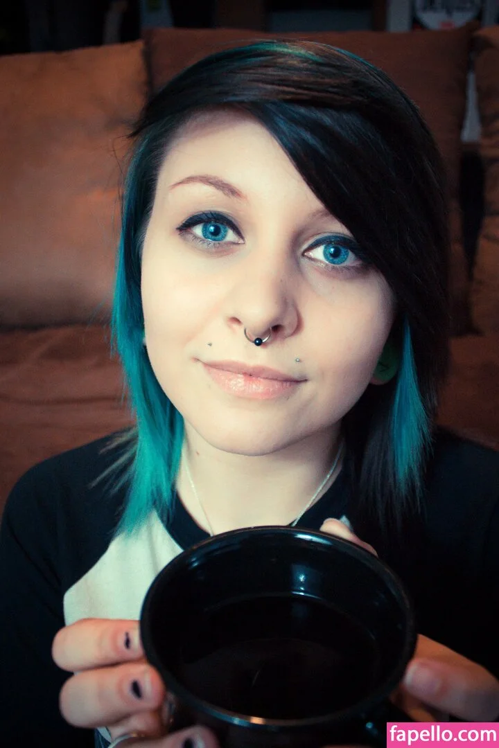 Chalkdabs / Chalkmoon / Chalksuicide / chalkxmoon Onlyfans Photo Gallery 