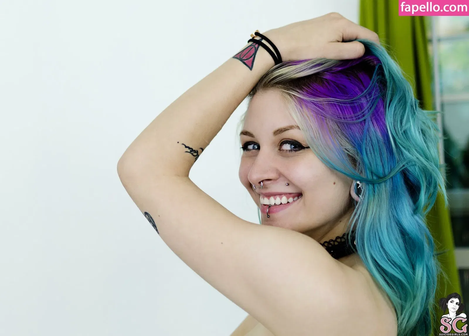 Chalkdabs / Chalkmoon / Chalksuicide / chalkxmoon Onlyfans Photo Gallery 