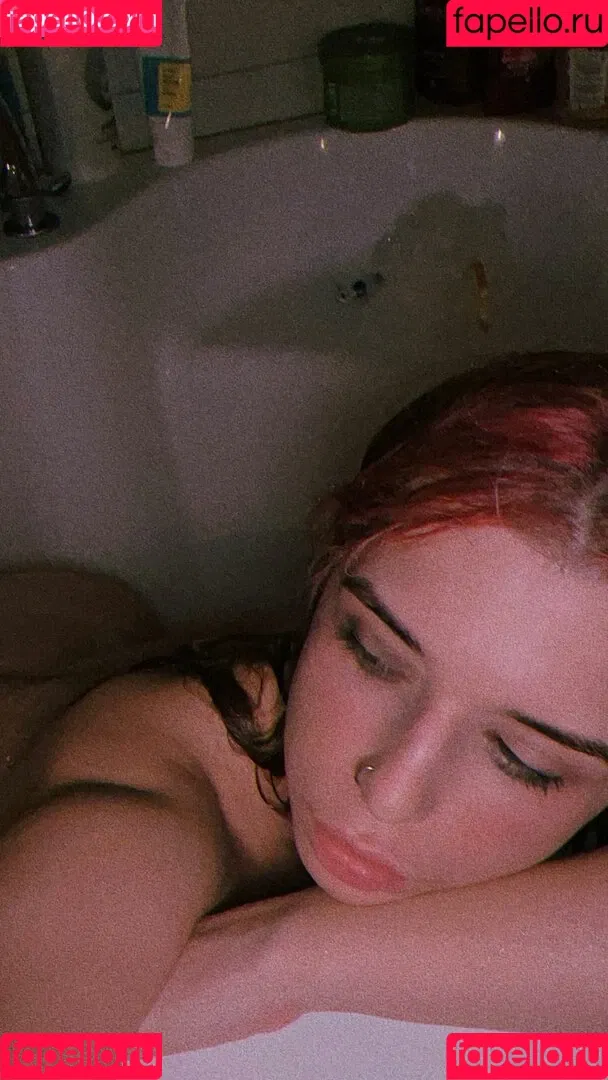 / Shuly / Shustikk / shulyyyyyy / shulyyyyyyy Onlyfans Photo Gallery 