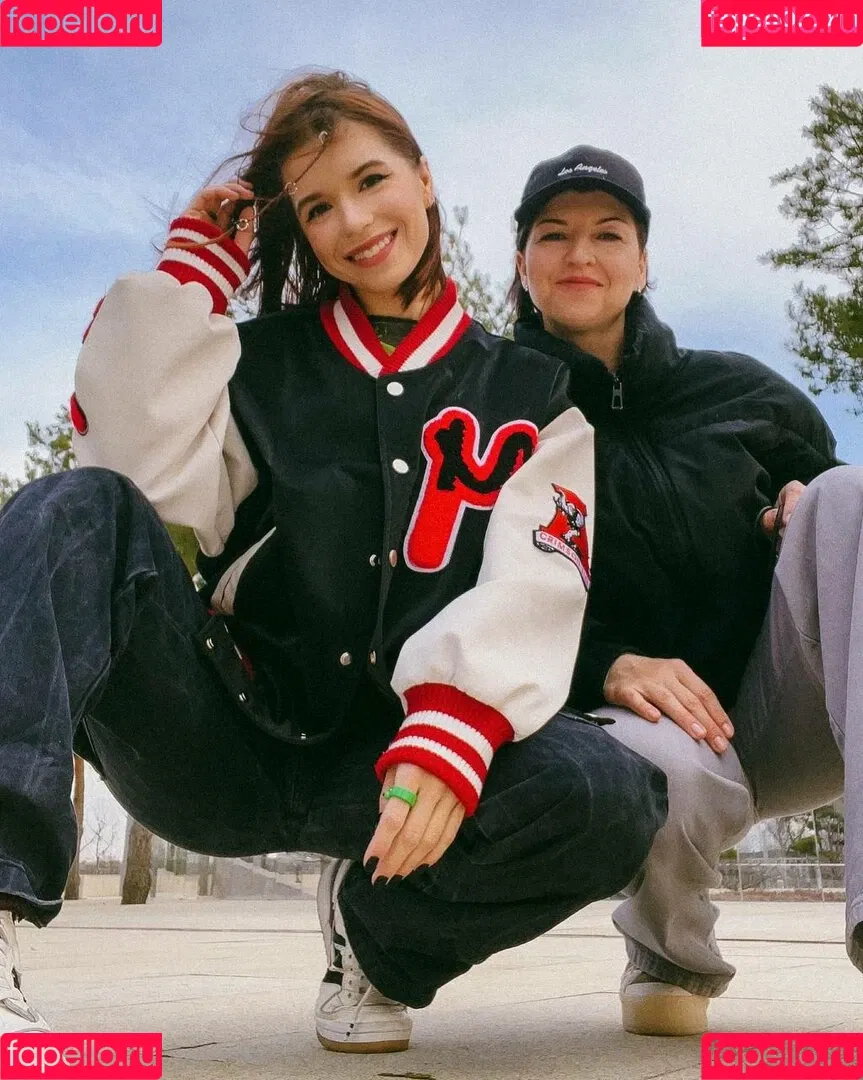 / Shuly / Shustikk / shulyyyyyy / shulyyyyyyy Onlyfans Photo Gallery 