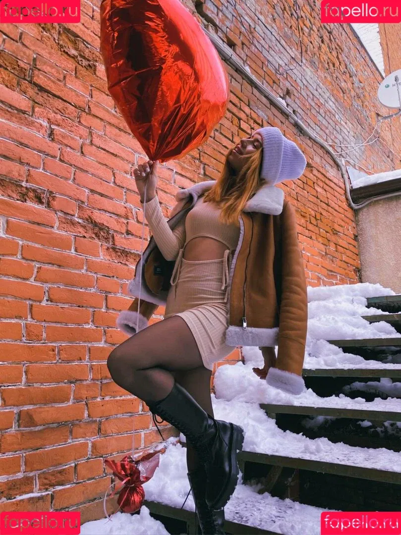 / Shuly / Shustikk / shulyyyyyy / shulyyyyyyy Onlyfans Photo Gallery 