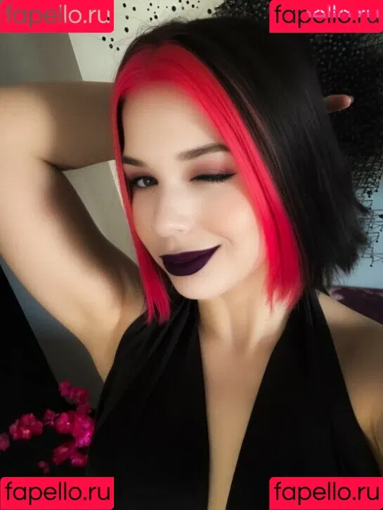 / Shuly / Shustikk / shulyyyyyy / shulyyyyyyy Onlyfans Photo Gallery 