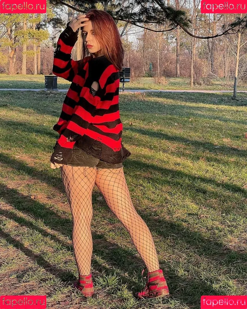 / Shuly / Shustikk / shulyyyyyy / shulyyyyyyy Onlyfans Photo Gallery 