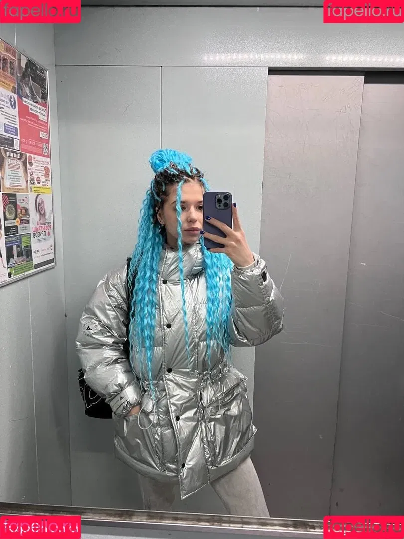 / Shuly / Shustikk / shulyyyyyy / shulyyyyyyy Onlyfans Photo Gallery 