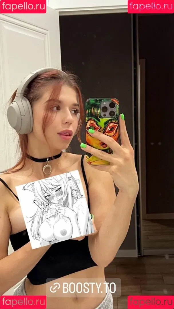 / Shuly / Shustikk / shulyyyyyy / shulyyyyyyy Onlyfans Photo Gallery 