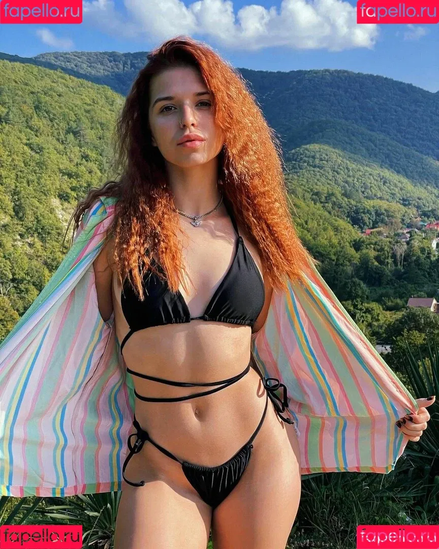 / Shuly / Shustikk / shulyyyyyy / shulyyyyyyy Onlyfans Photo Gallery 