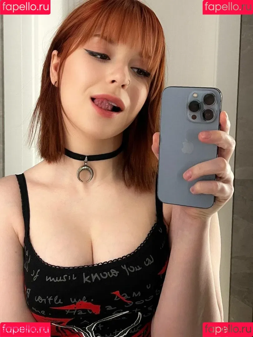 / Shuly / Shustikk / shulyyyyyy / shulyyyyyyy Onlyfans Photo Gallery 