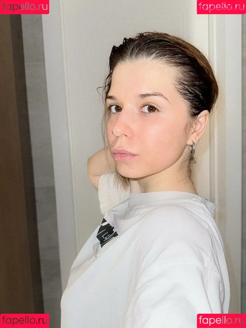 / Shuly / Shustikk / shulyyyyyy / shulyyyyyyy Onlyfans Photo Gallery 