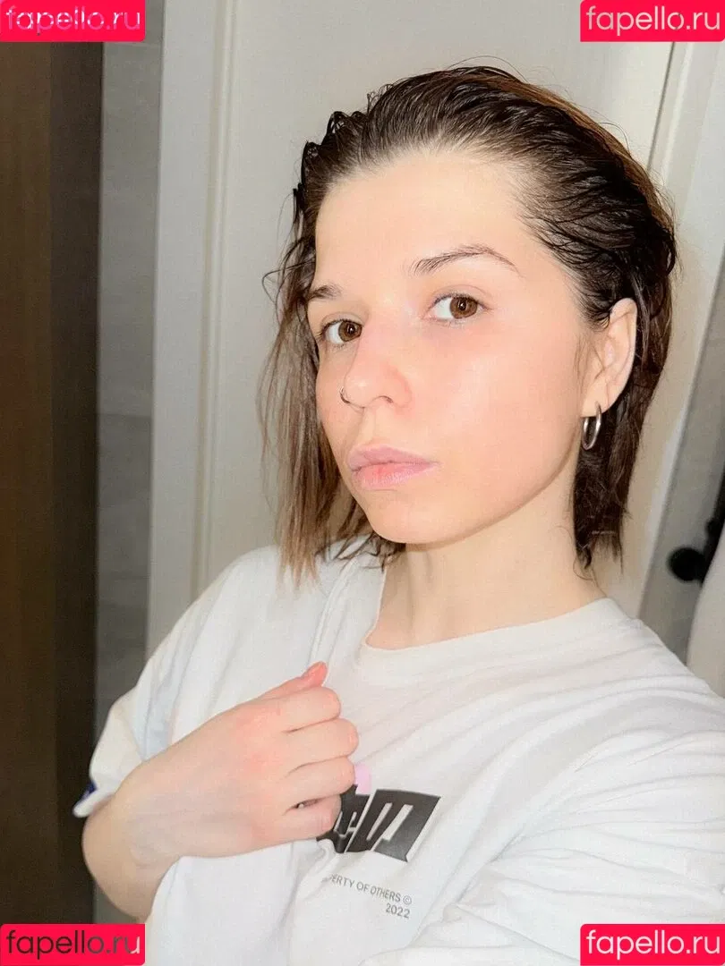 / Shuly / Shustikk / shulyyyyyy / shulyyyyyyy Onlyfans Photo Gallery 