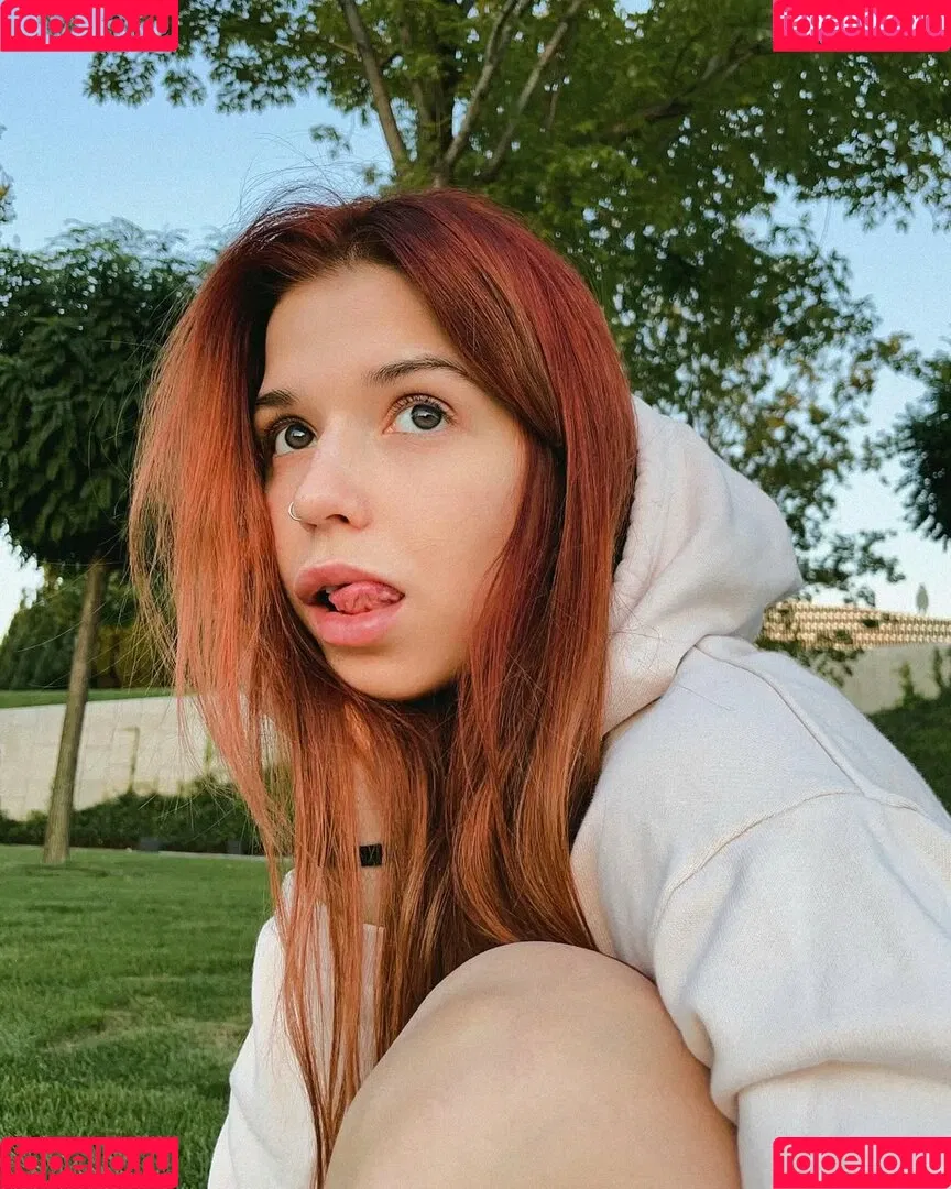 / Shuly / Shustikk / shulyyyyyy / shulyyyyyyy Onlyfans Photo Gallery 