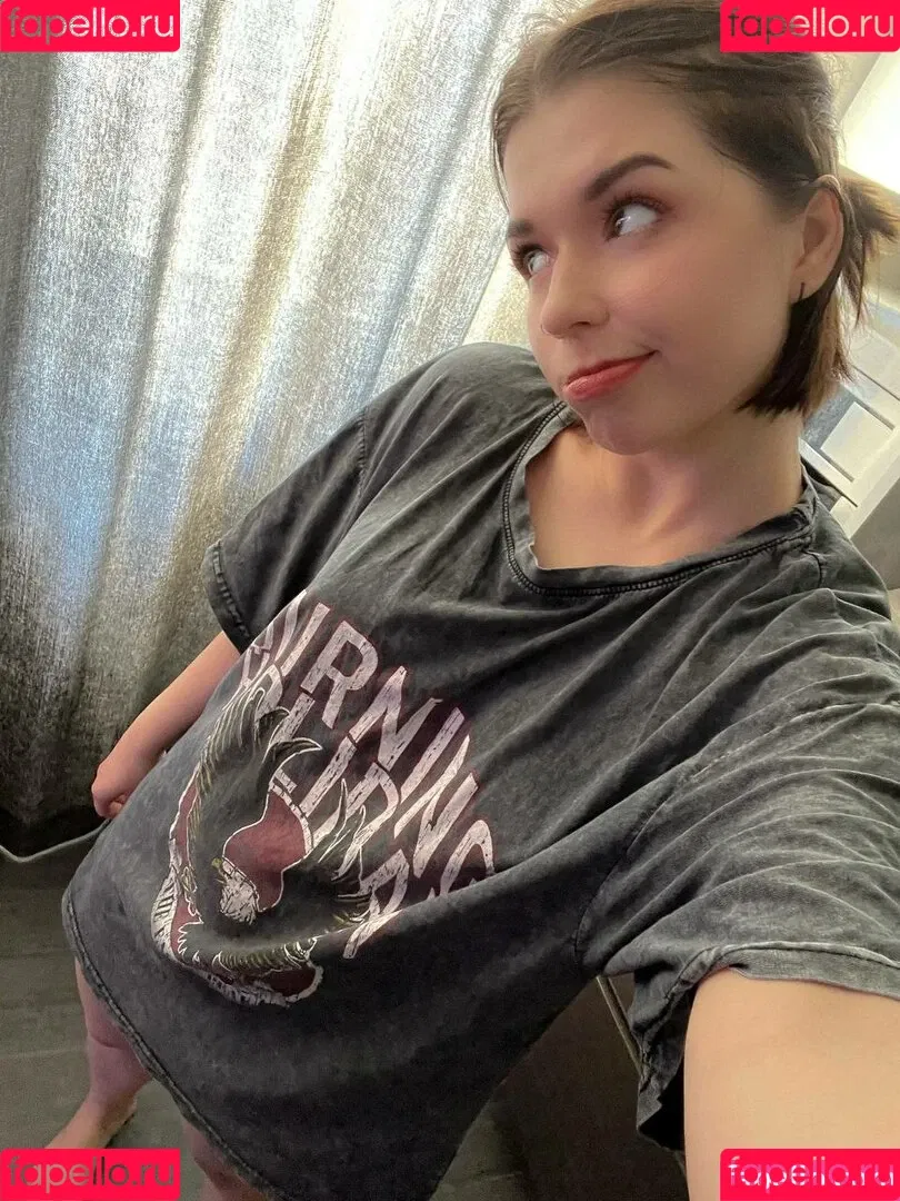 / Shuly / Shustikk / shulyyyyyy / shulyyyyyyy Onlyfans Photo Gallery 