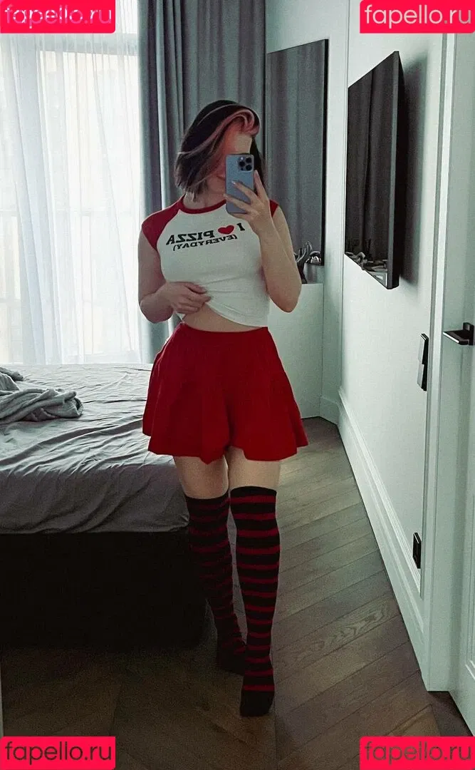 / Shuly / Shustikk / shulyyyyyy / shulyyyyyyy Onlyfans Photo Gallery 