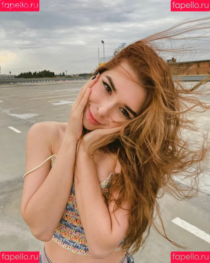 / Shuly / Shustikk / shulyyyyyy / shulyyyyyyy Onlyfans Photo Gallery 