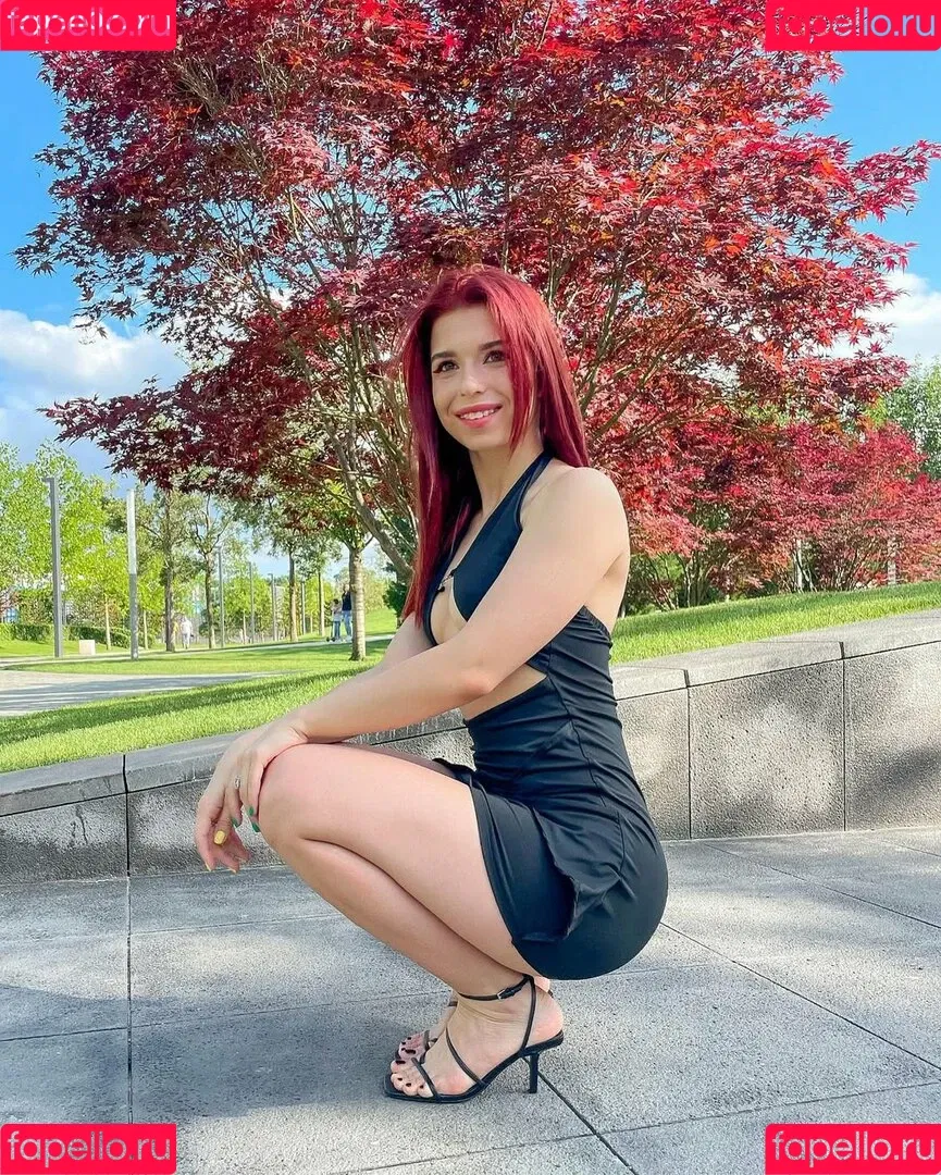 / Shuly / Shustikk / shulyyyyyy / shulyyyyyyy Onlyfans Photo Gallery 