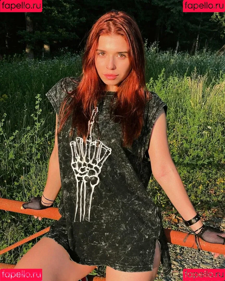 / Shuly / Shustikk / shulyyyyyy / shulyyyyyyy Onlyfans Photo Gallery 