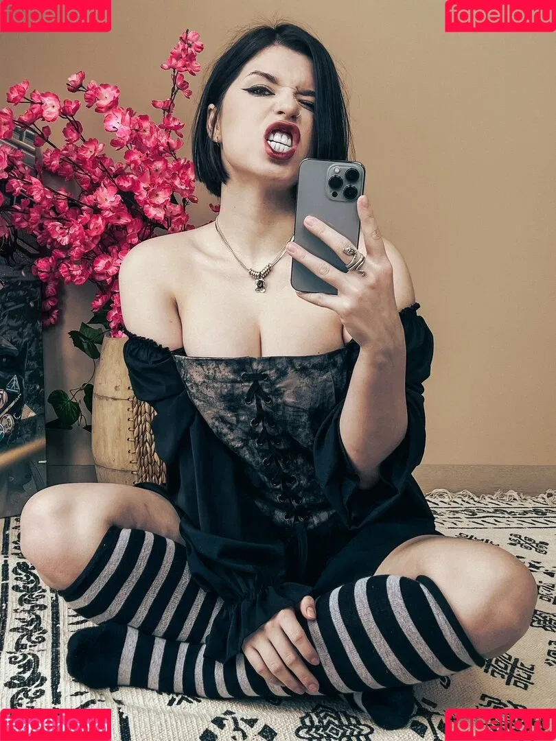 / Shuly / Shustikk / shulyyyyyy / shulyyyyyyy Onlyfans Photo Gallery 