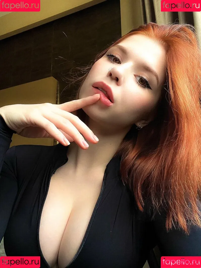 / Shuly / Shustikk / shulyyyyyy / shulyyyyyyy Onlyfans Photo Gallery 