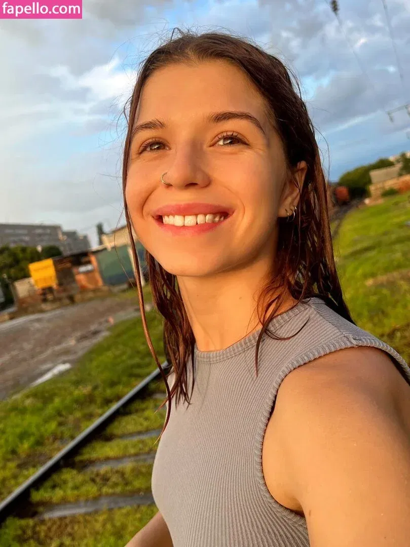 / Shuly / Shustikk / shulyyyyyy / shulyyyyyyy Onlyfans Photo Gallery 