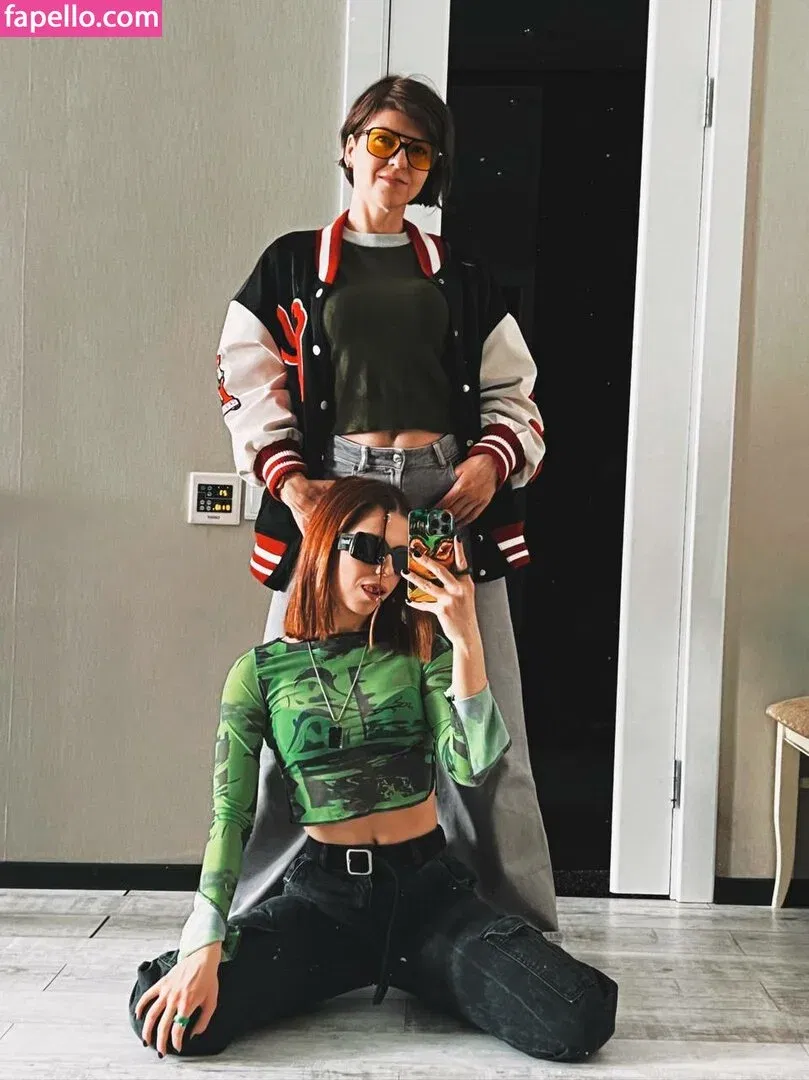 / Shuly / Shustikk / shulyyyyyy / shulyyyyyyy Onlyfans Photo Gallery 