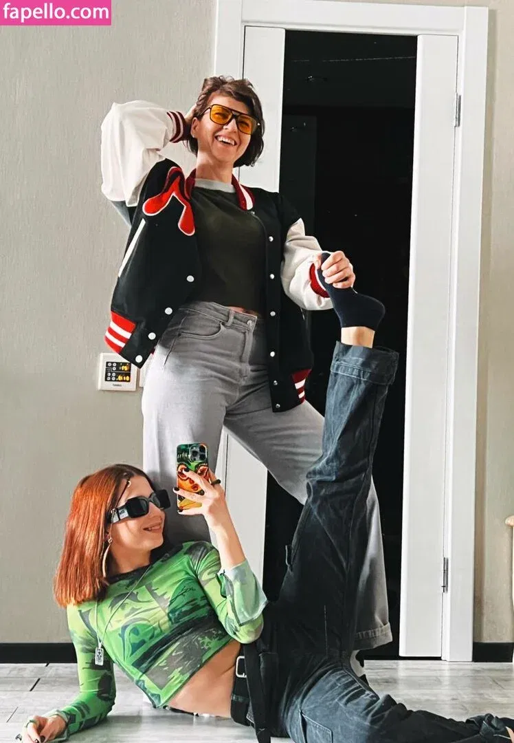 / Shuly / Shustikk / shulyyyyyy / shulyyyyyyy Onlyfans Photo Gallery 