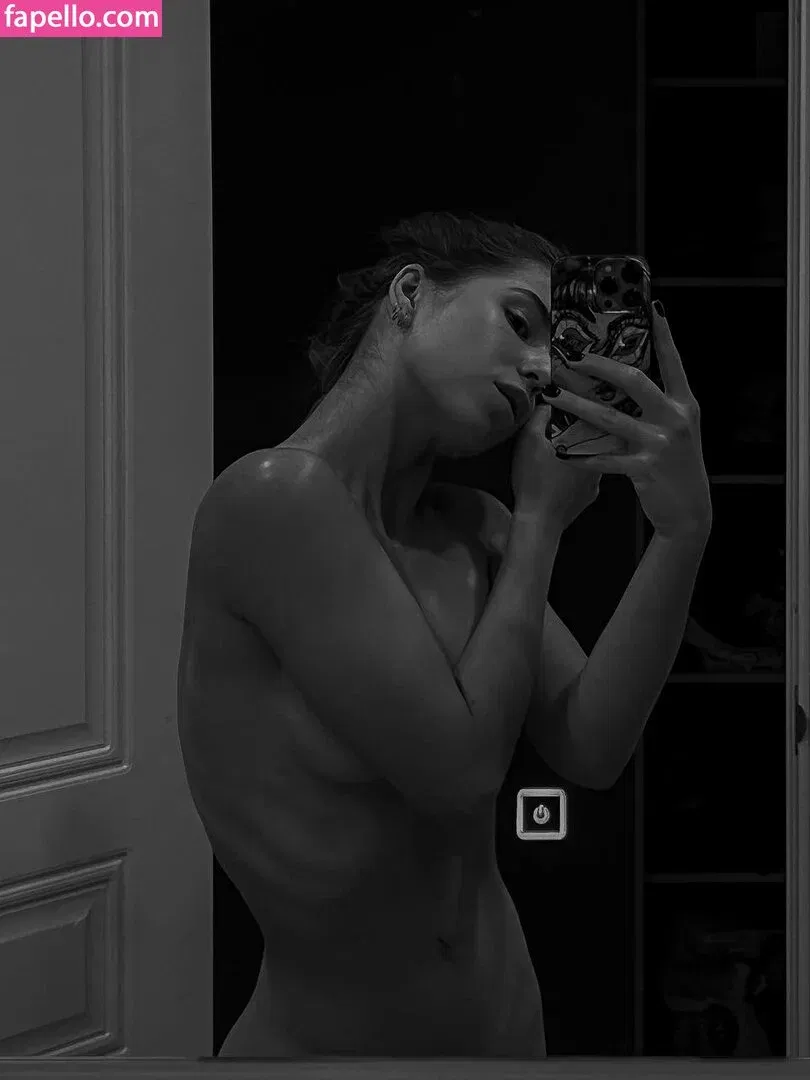 / Shuly / Shustikk / shulyyyyyy / shulyyyyyyy Onlyfans Photo Gallery 