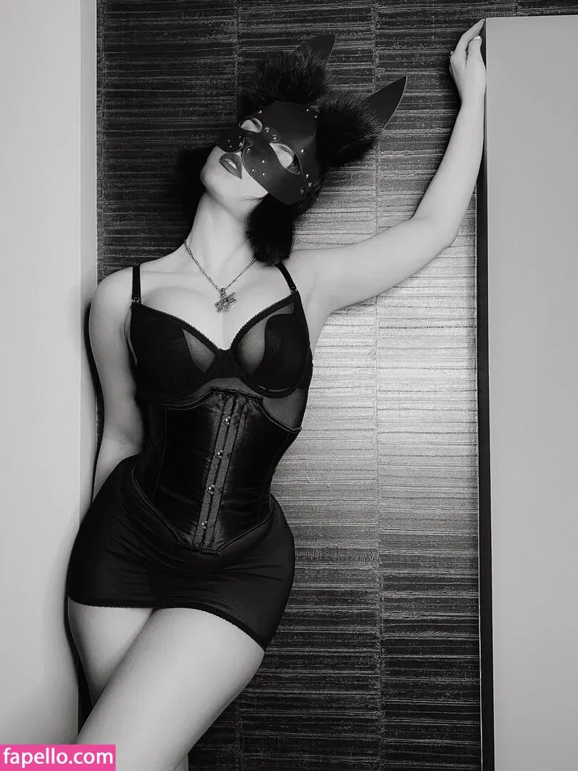 / Shuly / Shustikk / shulyyyyyy / shulyyyyyyy Onlyfans Photo Gallery 