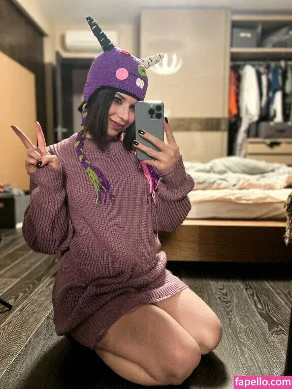 / Shuly / Shustikk / shulyyyyyy / shulyyyyyyy Onlyfans Photo Gallery 