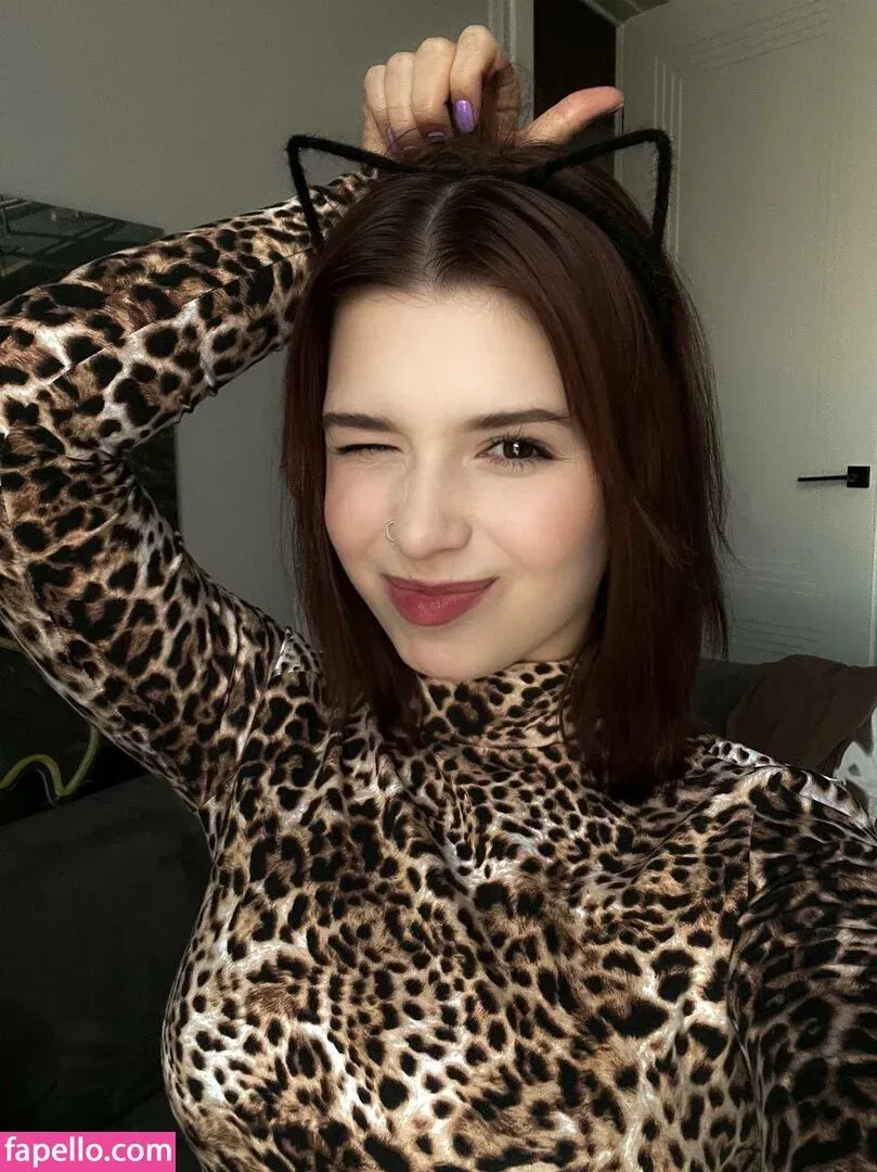 / Shuly / Shustikk / shulyyyyyy / shulyyyyyyy Onlyfans Photo Gallery 