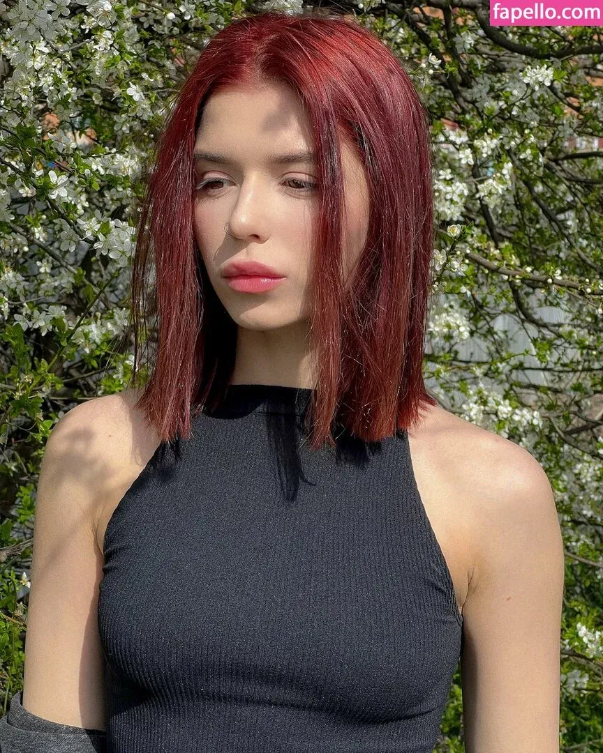 / Shuly / Shustikk / shulyyyyyy / shulyyyyyyy Onlyfans Photo Gallery 