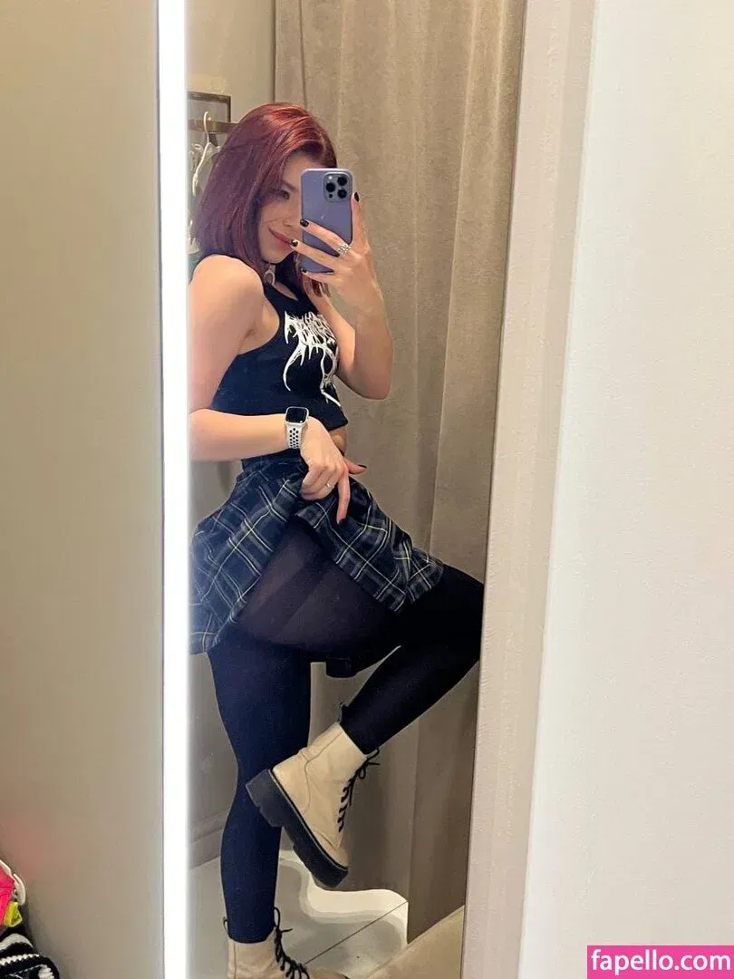 / Shuly / Shustikk / shulyyyyyy / shulyyyyyyy Onlyfans Photo Gallery 