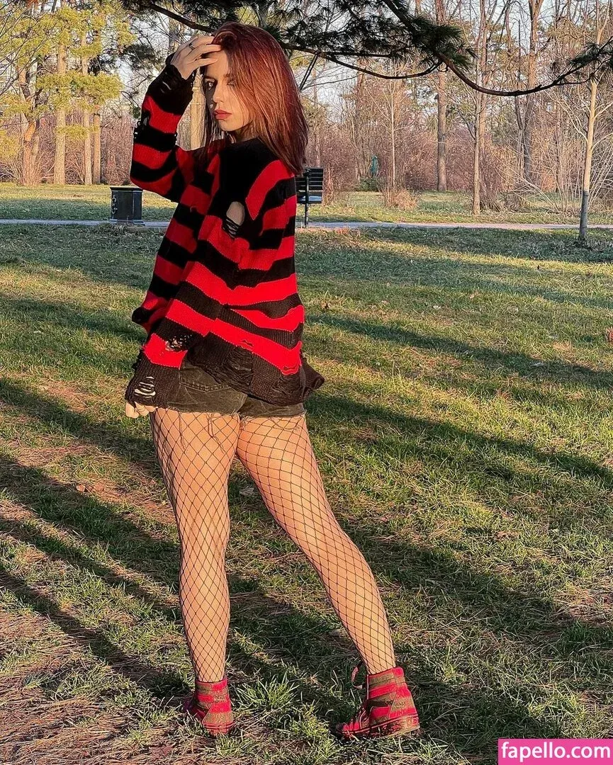 / Shuly / Shustikk / shulyyyyyy / shulyyyyyyy Onlyfans Photo Gallery 