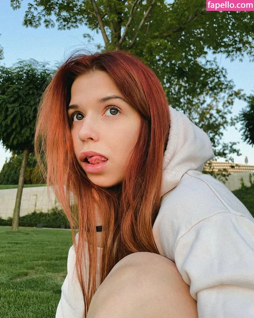 / Shuly / Shustikk / shulyyyyyy / shulyyyyyyy Onlyfans Photo Gallery 