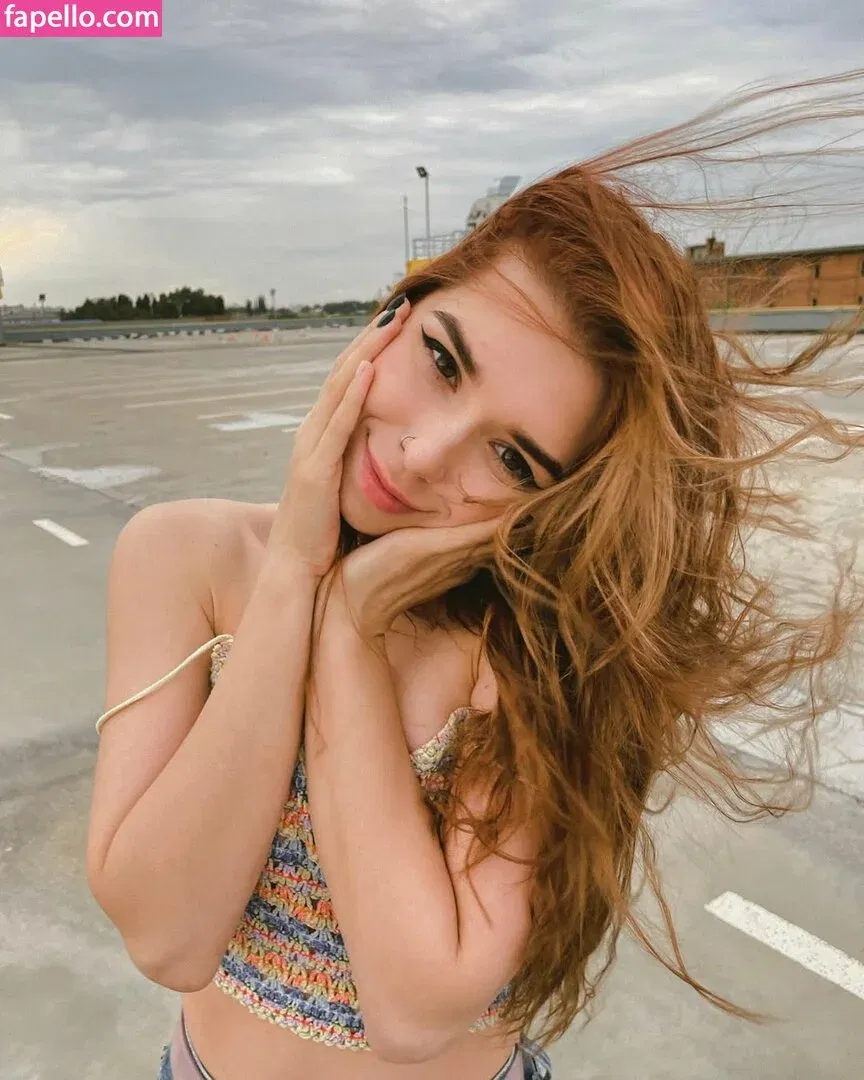 / Shuly / Shustikk / shulyyyyyy / shulyyyyyyy Onlyfans Photo Gallery 