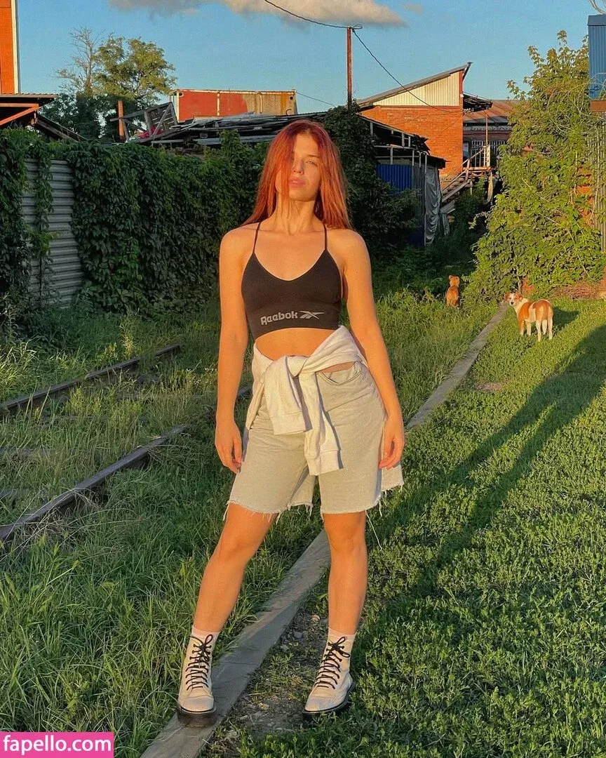 / Shuly / Shustikk / shulyyyyyy / shulyyyyyyy Onlyfans Photo Gallery 