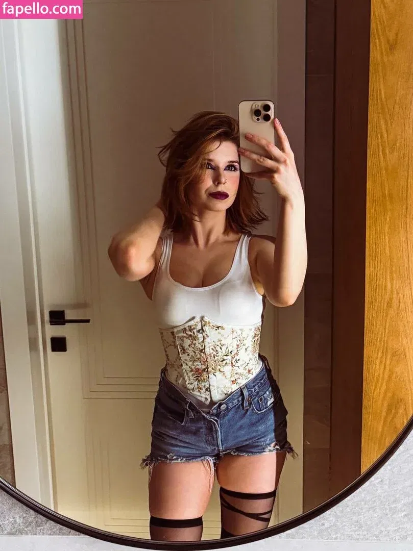 / Shuly / Shustikk / shulyyyyyy / shulyyyyyyy Onlyfans Photo Gallery 