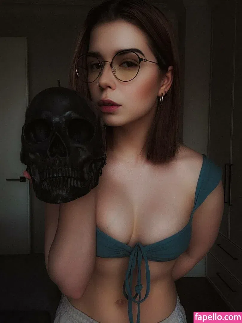 / Shuly / Shustikk / shulyyyyyy / shulyyyyyyy Onlyfans Photo Gallery 