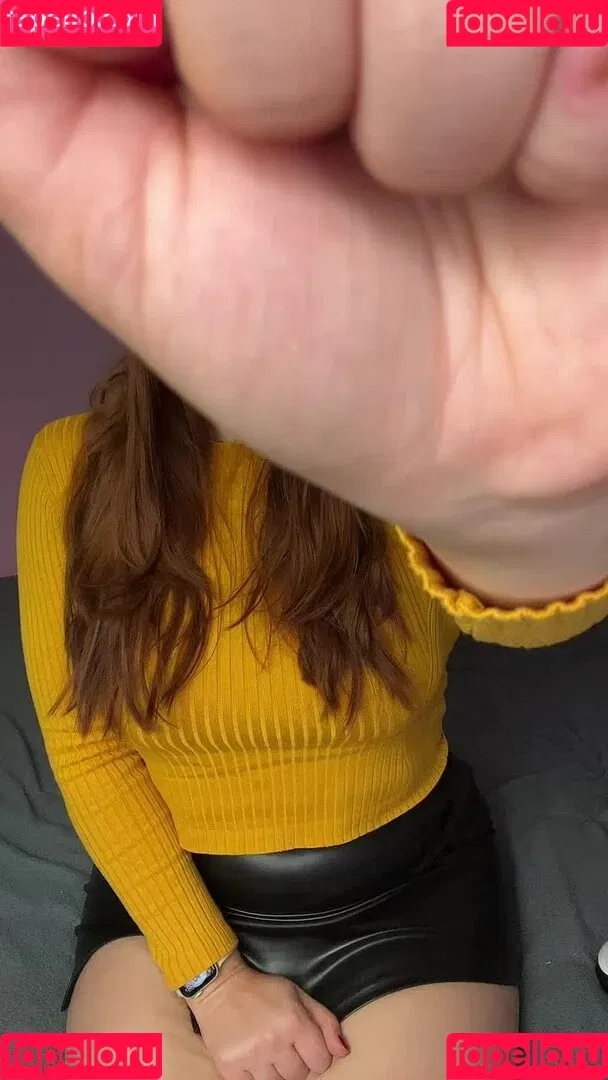 Elle Mae / eastern_eu_baby / ellexaus / https: Onlyfans Photo Gallery 