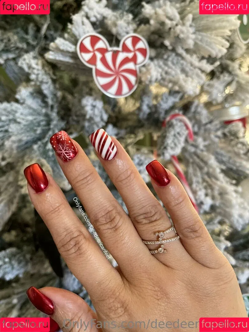 deedeericanfeet / deeedeeerican Onlyfans Photo Gallery 