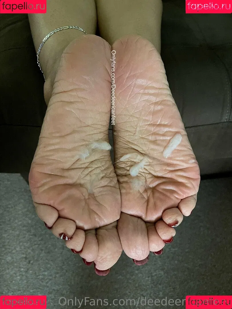 deedeericanfeet / deeedeeerican Onlyfans Photo Gallery 